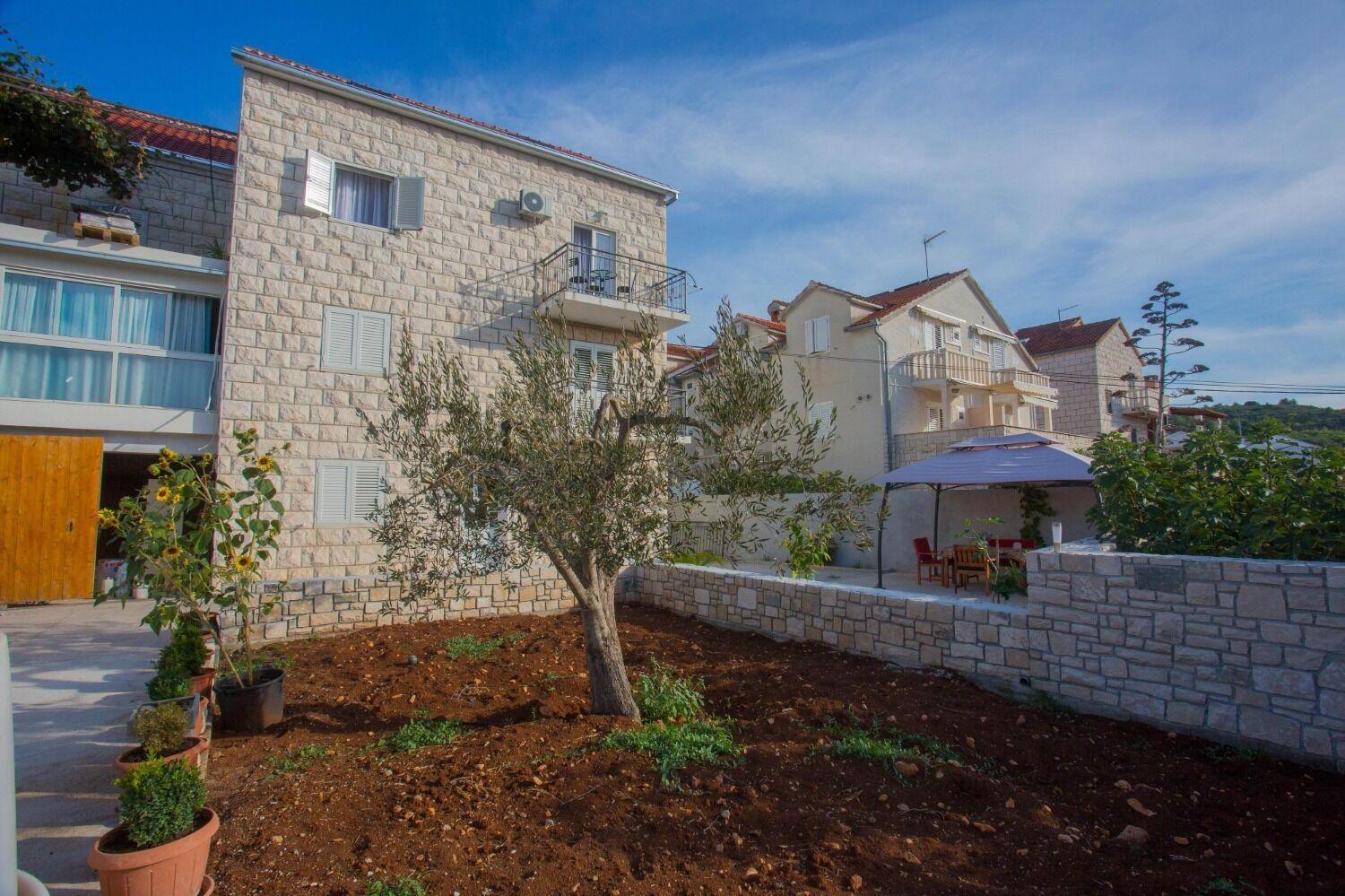 Apartment Mato Sutivan Exterior photo